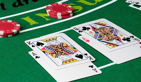 Blackjack là gì? Luật chơi chi tiết? Mẹo chơi Blackjack bất bại từ chuyên gia 6 Mẹo chơi Blackjack dễ thắng cho tất cả anh em